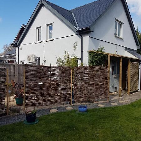 Post Office Row Apartment And Garden Crickhowell Exteriör bild